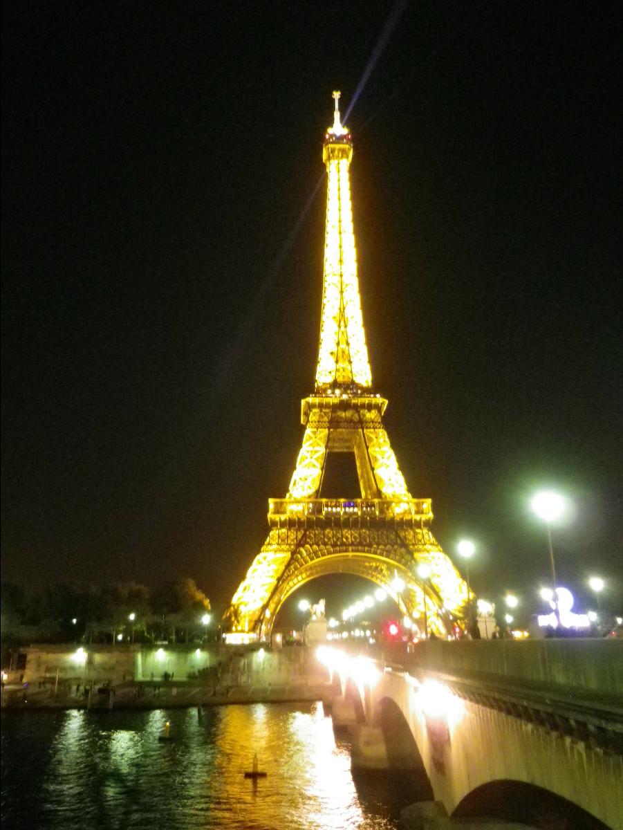 Eiffel Tower18